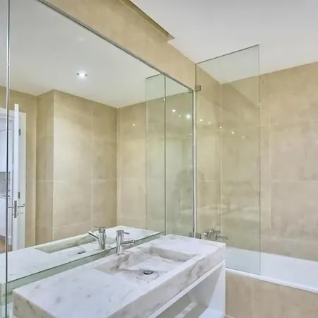 Apartman Your In Palacio Do Bairro Alto Lisboa